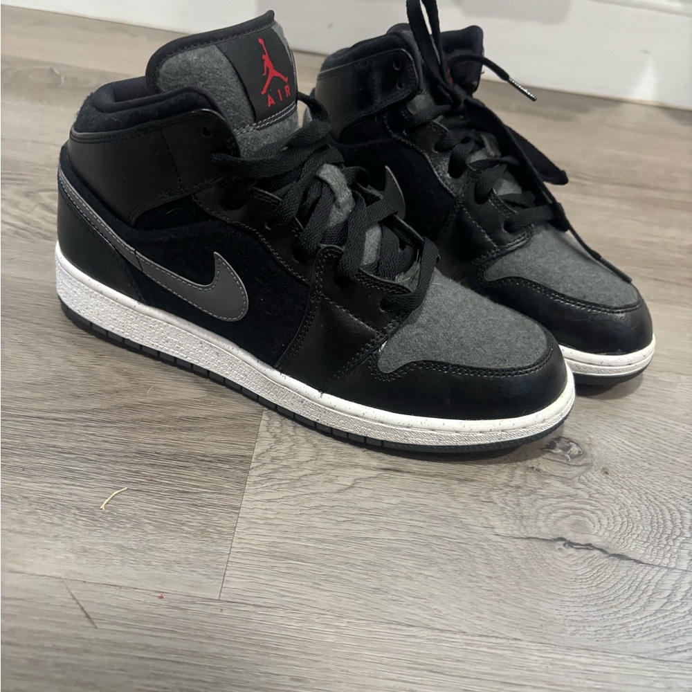 Nike Jordan 1 Black and Gray “winterize” shoes